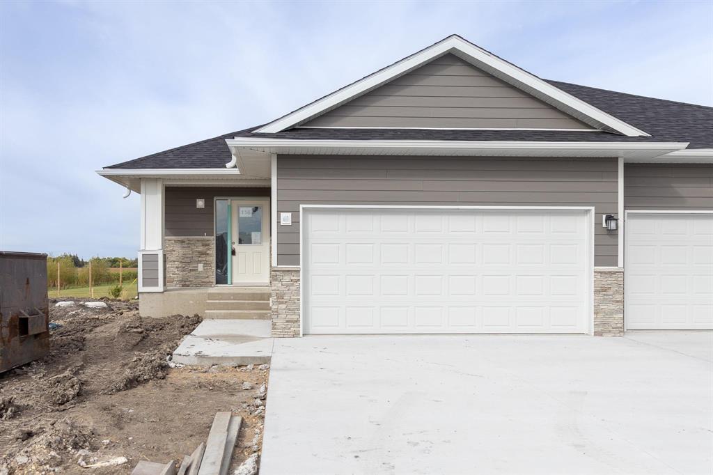 116 Sterling Crescent, Steinbach, Manitoba  R5G 3A5 - Photo 0 - 202622695