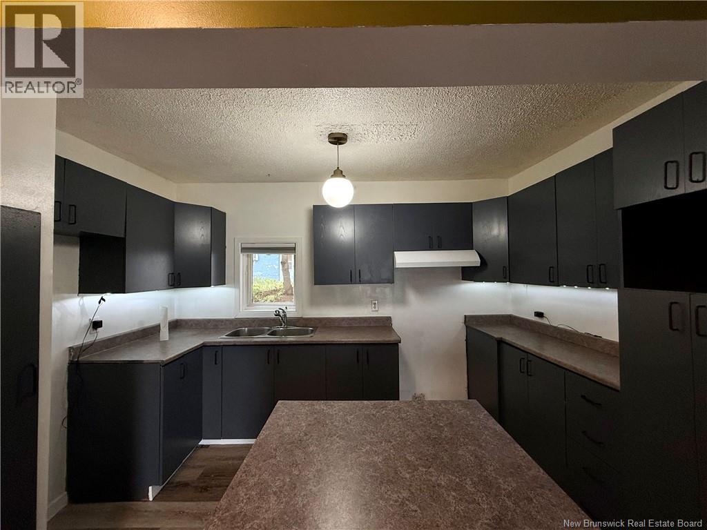45 42e Avenue, Edmundston, New Brunswick  E3V 3A6 - Photo 7 - NB148002