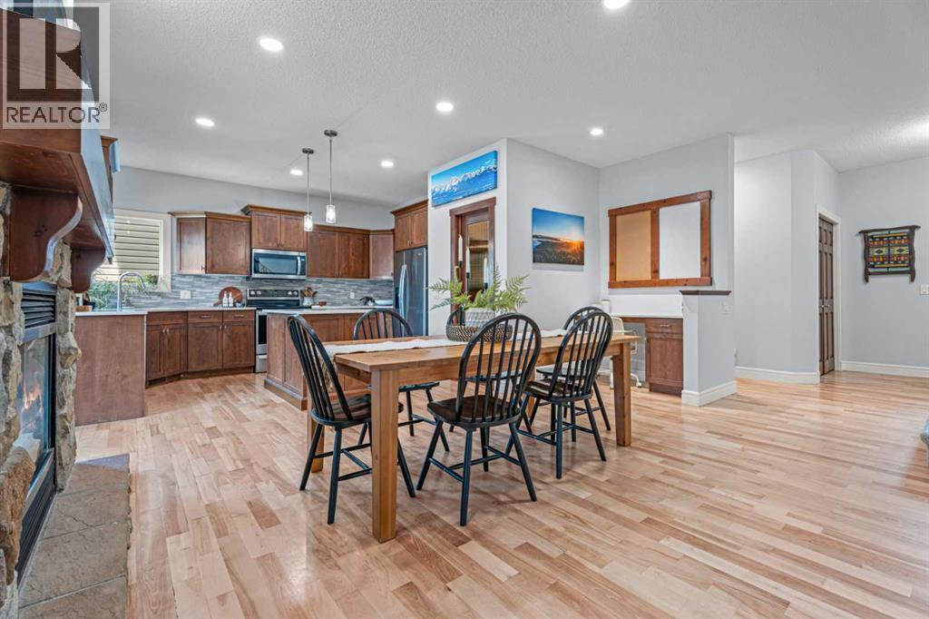 295 Aspen Hills Close SW, Calgary, Alberta  t3h 0c8 - Photo 4 - A2340598