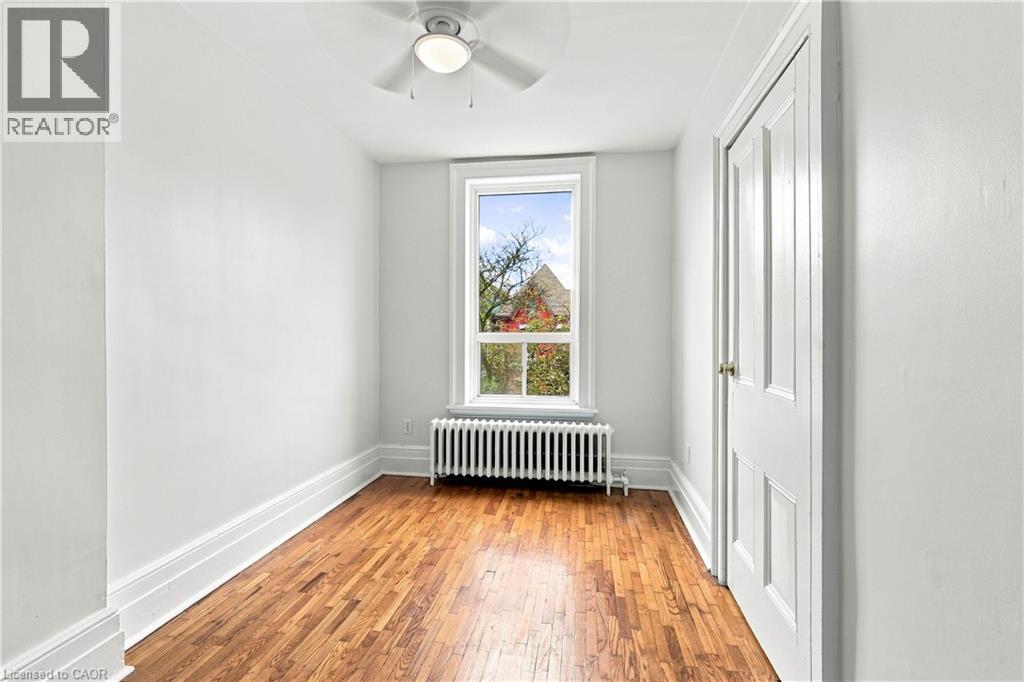 256 Bay Street N, Hamilton, Ontario  L8L 1M3 - Photo 7 - 40860396