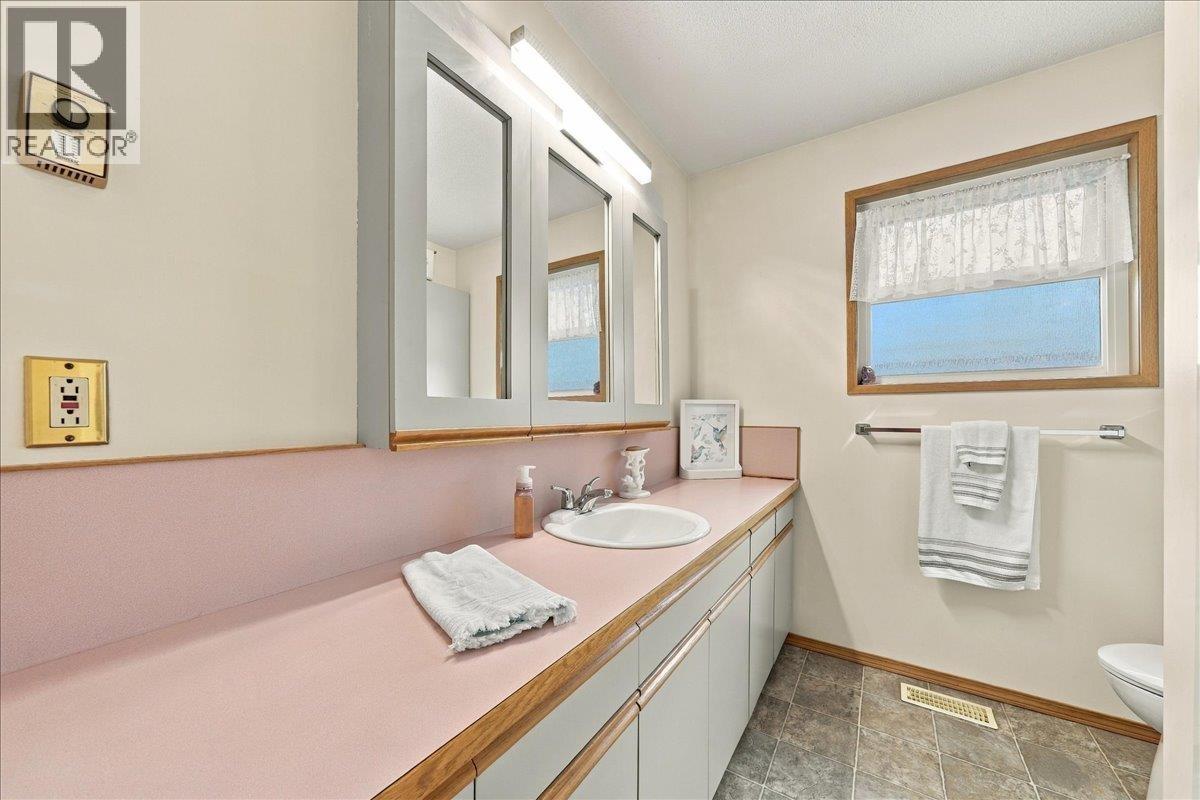3836 Sefton Street, Port Coquitlam, British Columbia  V3B 3R9 - Photo 17 - R3165453