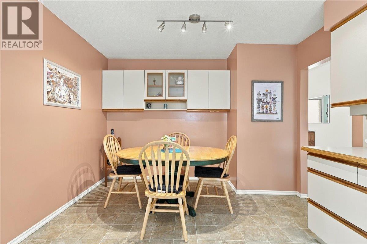 3836 Sefton Street, Port Coquitlam, British Columbia  V3B 3R9 - Photo 10 - R3165453