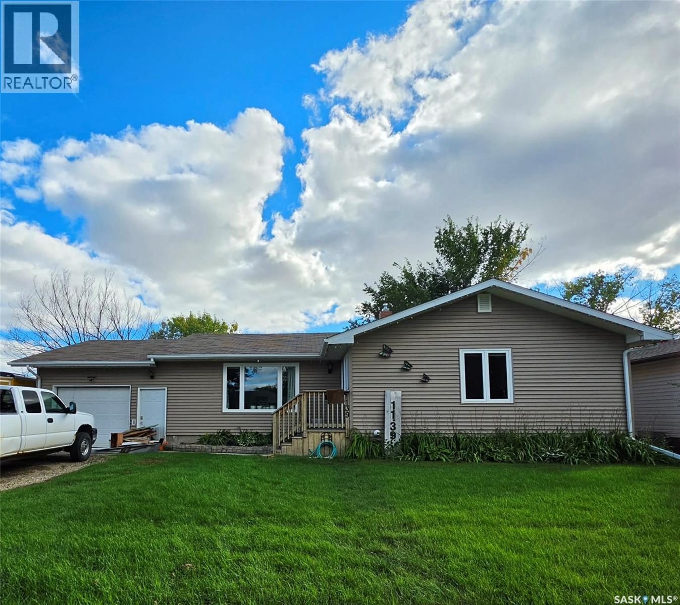 1139 Broadview Road, Esterhazy, Saskatchewan  S0A 0X0 - Photo 1 - SK048617