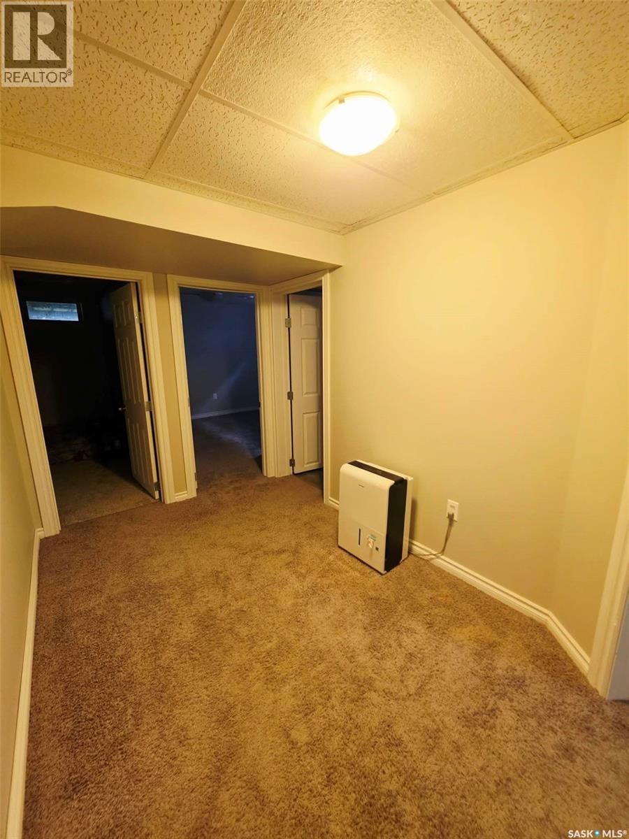 1139 Broadview Road, Esterhazy, Saskatchewan  S0A 0X0 - Photo 30 - SK048617