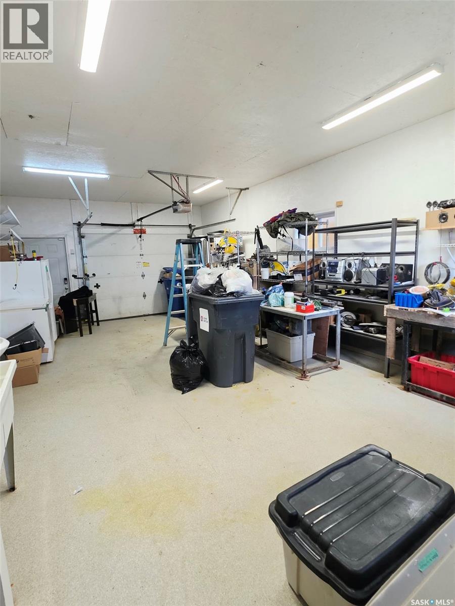 1139 Broadview Road, Esterhazy, Saskatchewan  S0A 0X0 - Photo 49 - SK048617