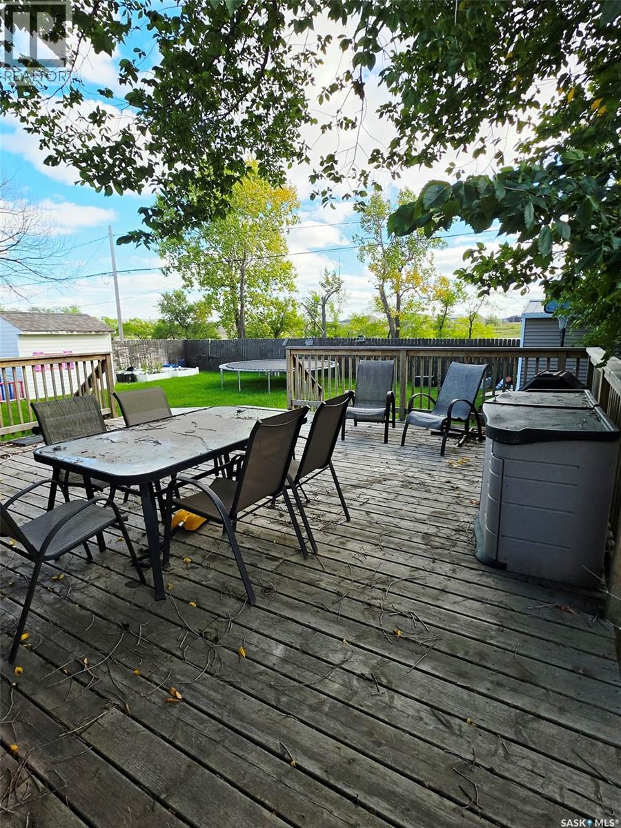1139 Broadview Road, Esterhazy, Saskatchewan  S0A 0X0 - Photo 58 - SK048617