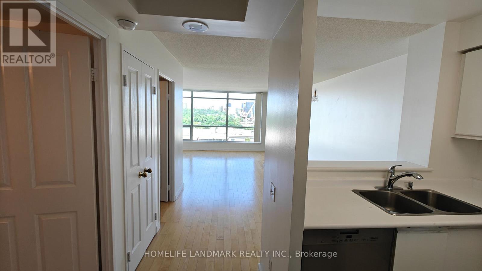 1116 - 942 Yonge Street, Toronto, Ontario  M4W 3S8 - Photo 5 - C13628484