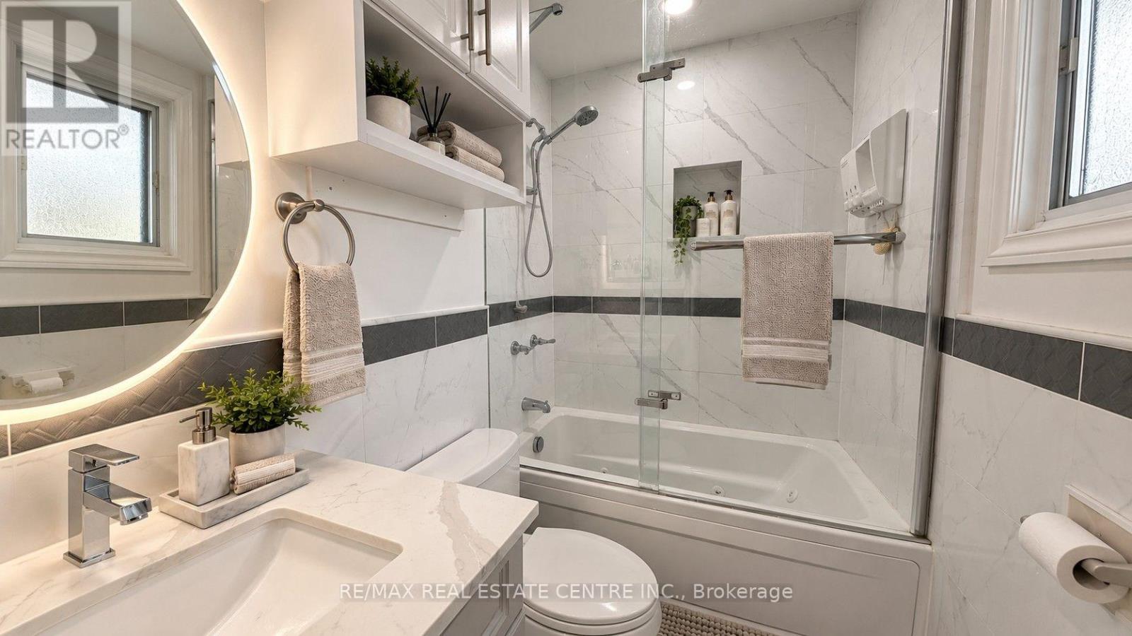 13199 Centreville Creek Road, Caledon, Ontario  L7C 3B8 - Photo 21 - W13789142