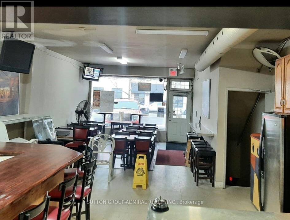 5118 Dundas Street W, Toronto, Ontario  M9A 1C2 - Photo 5 - W13793354