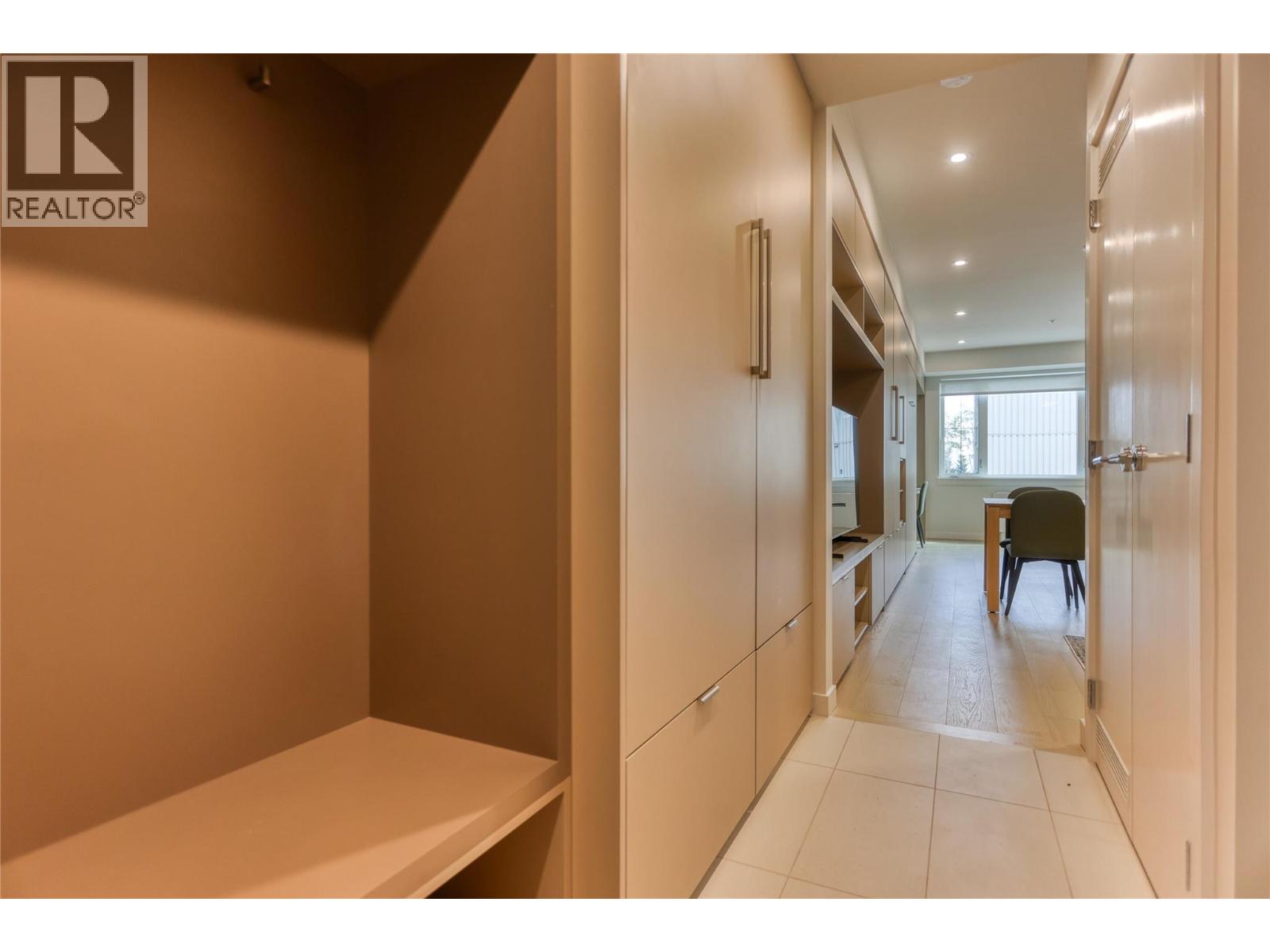 4280 Red Mountain Road Unit# 223, Rossland, British Columbia  V0G 1Y0 - Photo 3 - 10400876