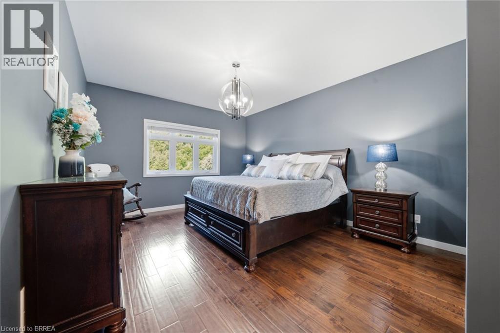 301 Cockshutt Road, Brantford, Ontario  N3T 5L6 - Photo 14 - 40863357