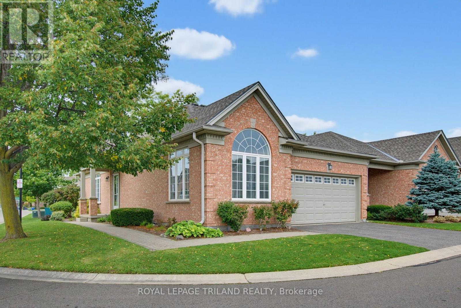 233 - 2025 MEADOWGATE BOULEVARD, London South, Ontario