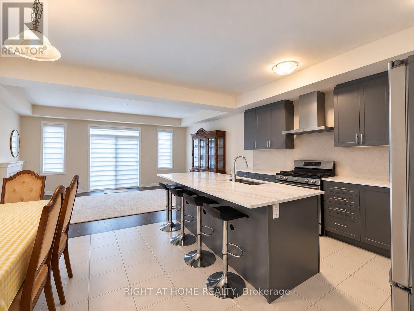 10 Morrison Crescent, Whitby, Ontario  L1P 0P4 - Photo 15 - E13793714