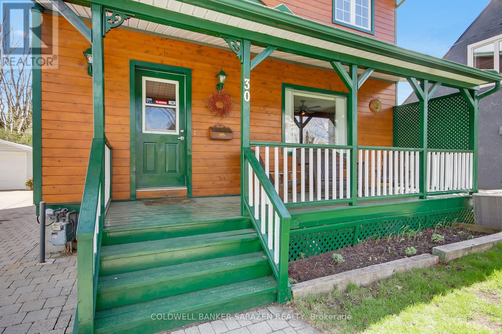 30 Harrold Place, Ottawa, Ontario  K1Z 7N5 - Photo 2 - X13793878