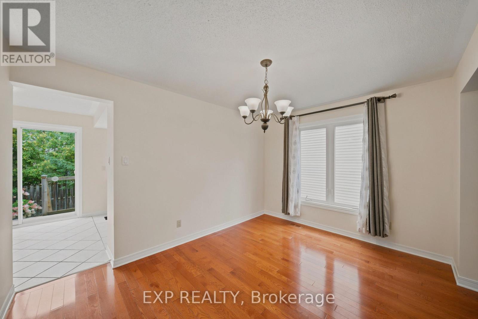 2165 Johnston Road, Ottawa, Ontario  K1G 5K2 - Photo 8 - X13793898