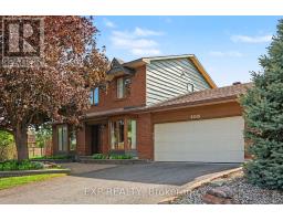 105 COUNTRY CLUB DRIVE, Ottawa, Ontario
