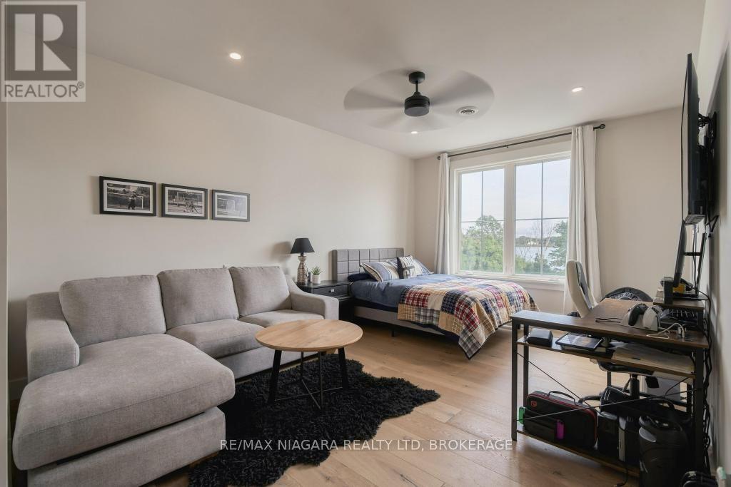 10185 Niagara Parkway, Niagara Falls, Ontario  L2E 6S6 - Photo 34 - X13793752