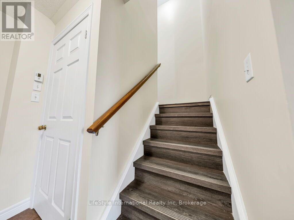 529 Victoria Road N, Guelph, Ontario  N1E 7M3 - Photo 15 - X13791474