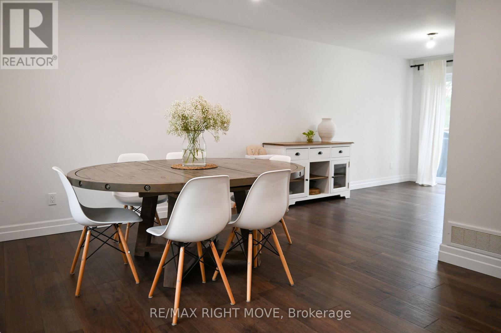 4287 Huronia Road, Severn, Ontario  L3V 0G6 - Photo 7 - S13611796
