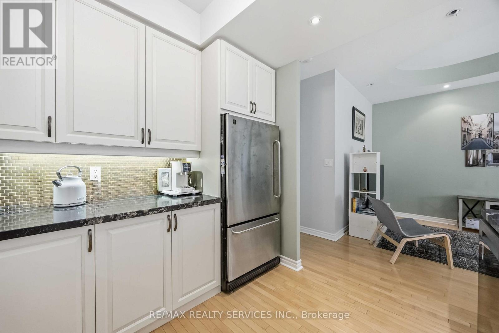 121 - 2111 Lake Shore Boulevard W, Toronto, Ontario  M8V 4B2 - Photo 15 - W13426596