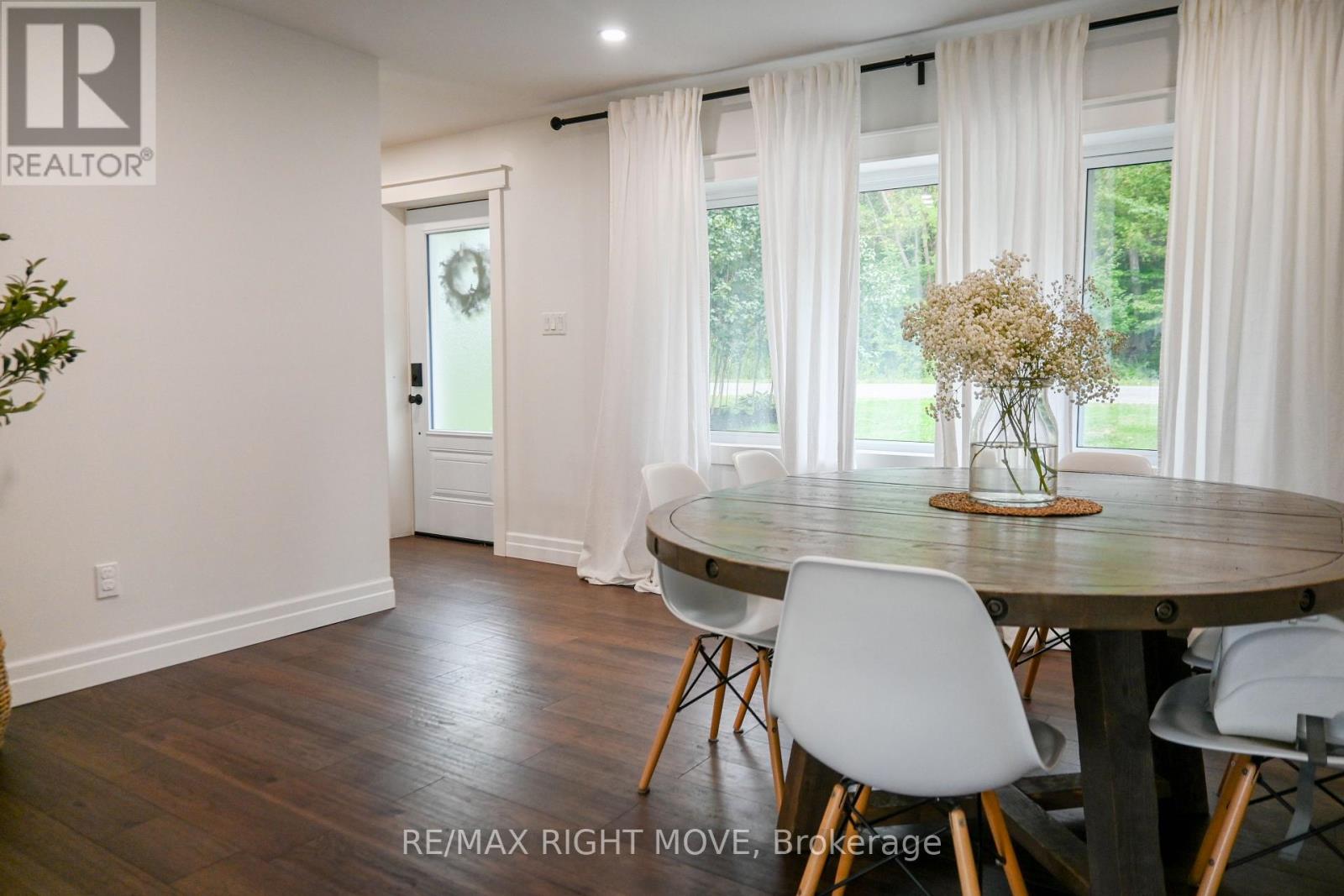 4287 Huronia Road, Severn, Ontario  L3V 0G6 - Photo 6 - S13611796