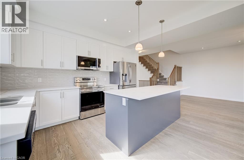 912 Blair Creek Court, Kitchener, Ontario N2P 0J1 - Photo 5 - 40862921