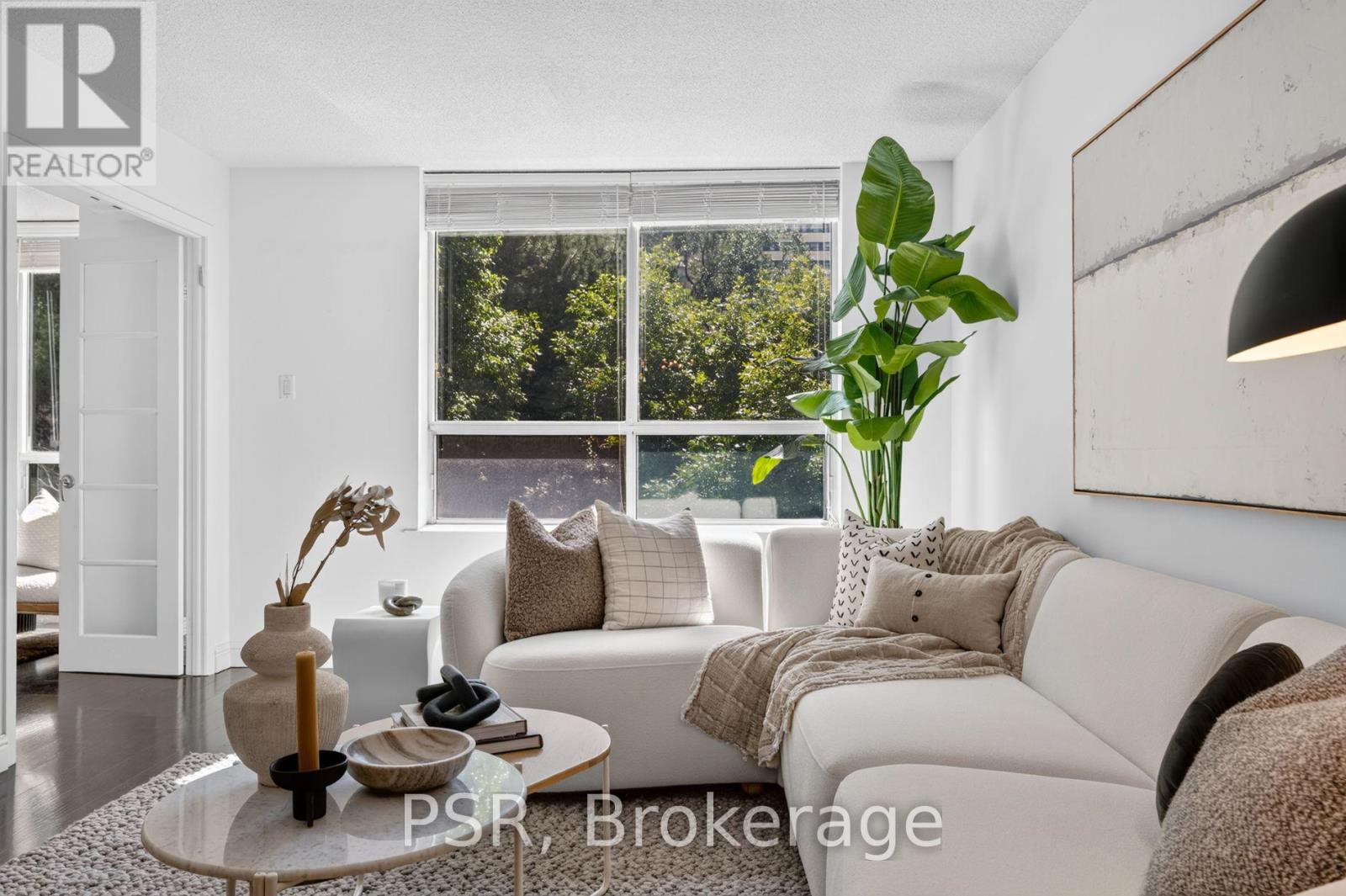 303 - 95 Prince Arthur Avenue, Toronto, Ontario  M5R 3P6 - Photo 6 - C13793706