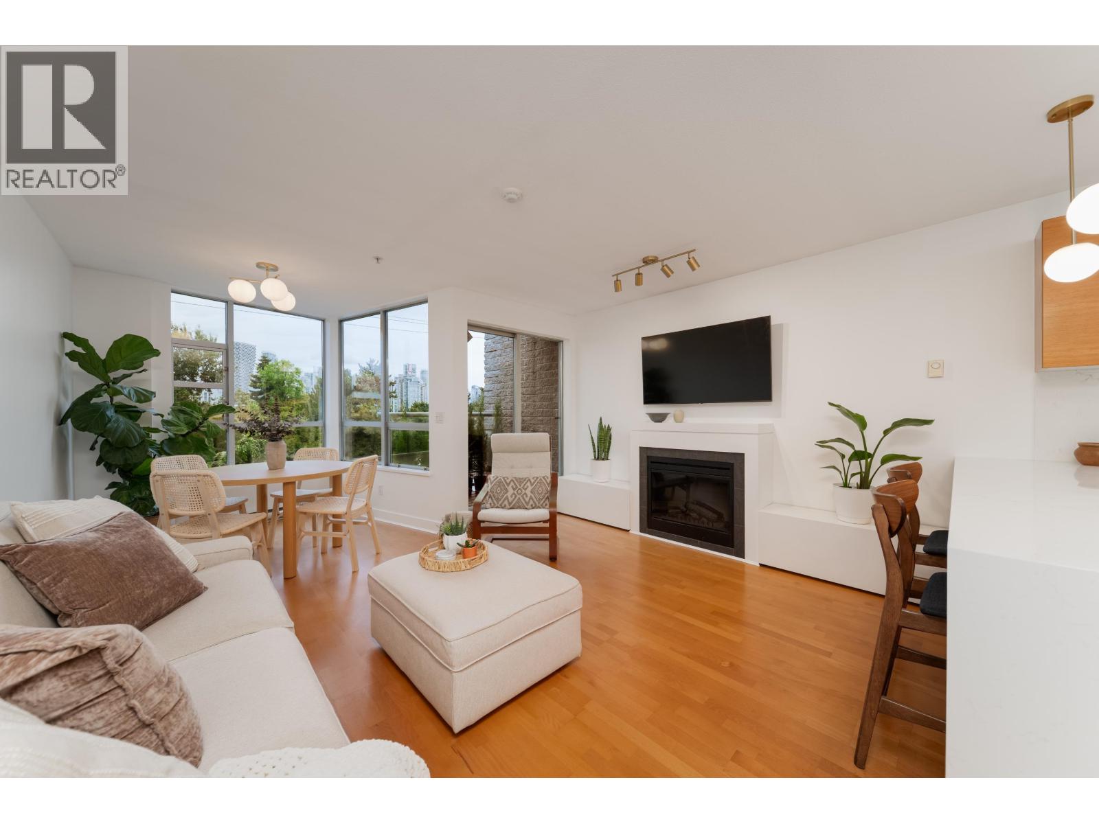 9 1250 W 6th Avenue, Vancouver, British Columbia  V6H 1A5 - Photo 6 - R3166313
