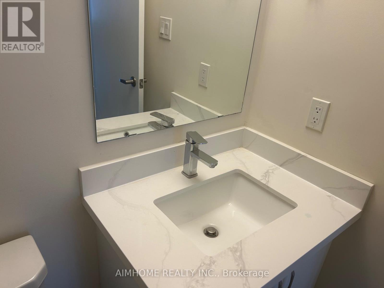 102 - 250 Finch Avenue, Pickering, Ontario  L1V 0G6 - Photo 12 - E13793738