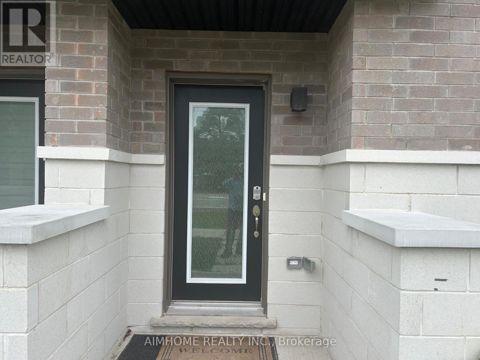 102 - 250 Finch Avenue, Pickering, Ontario  L1V 0G6 - Photo 2 - E13793738