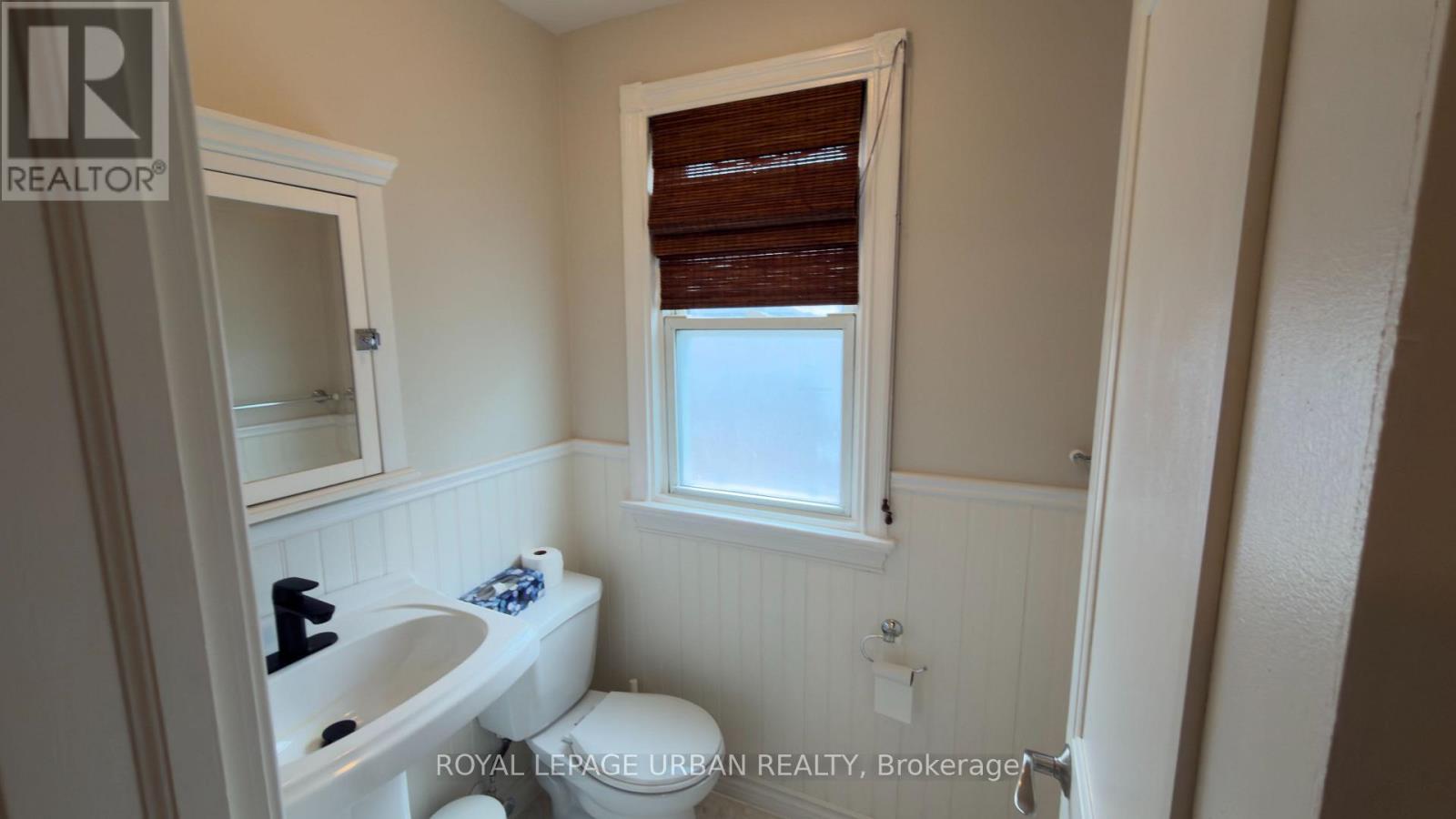 33 Amsterdam Avenue, Toronto (O'connor-Parkview), Ontario  M4B 2B9 - Photo 18 - E13793786