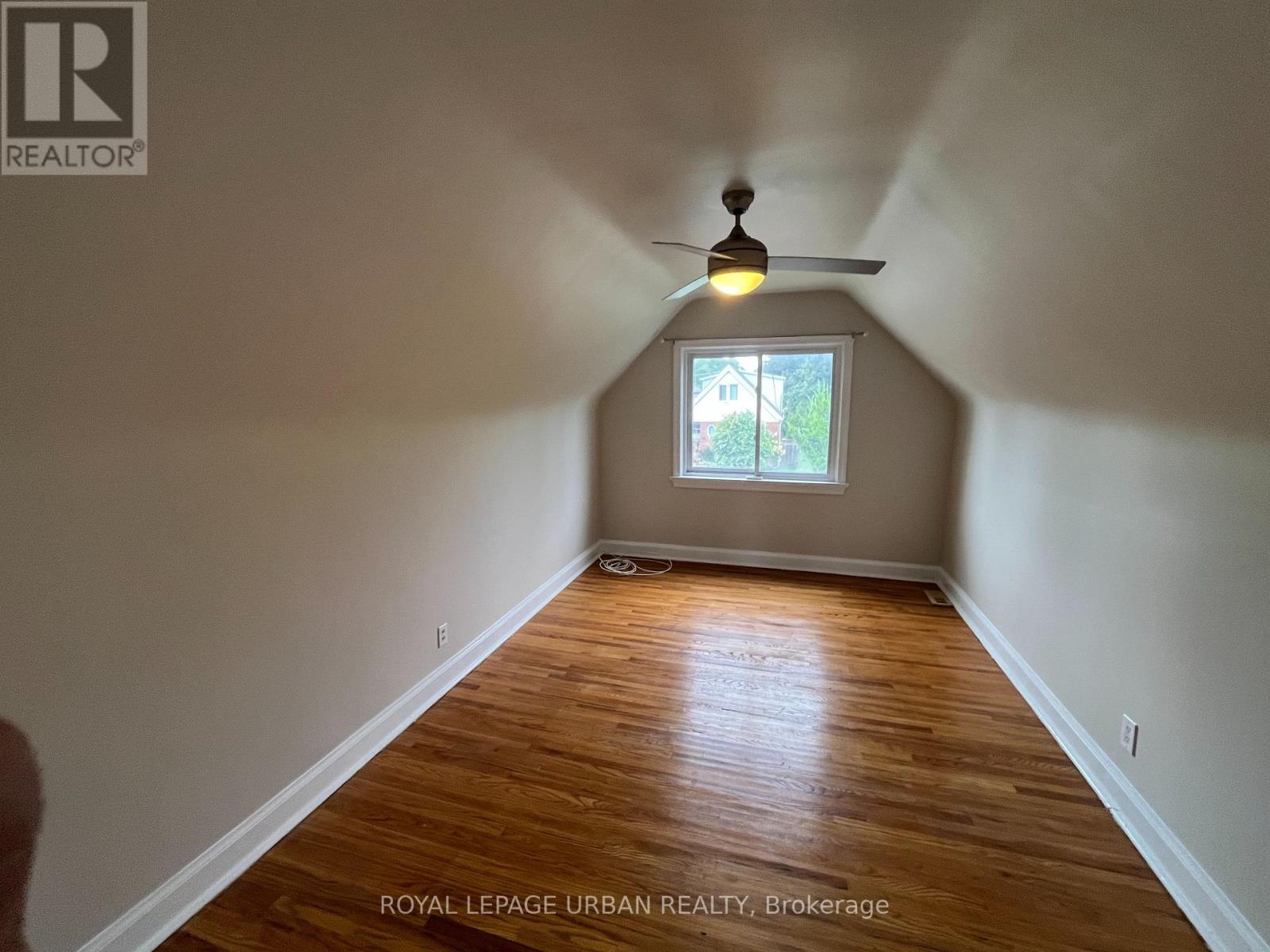 33 Amsterdam Avenue, Toronto (O'connor-Parkview), Ontario  M4B 2B9 - Photo 21 - E13793786