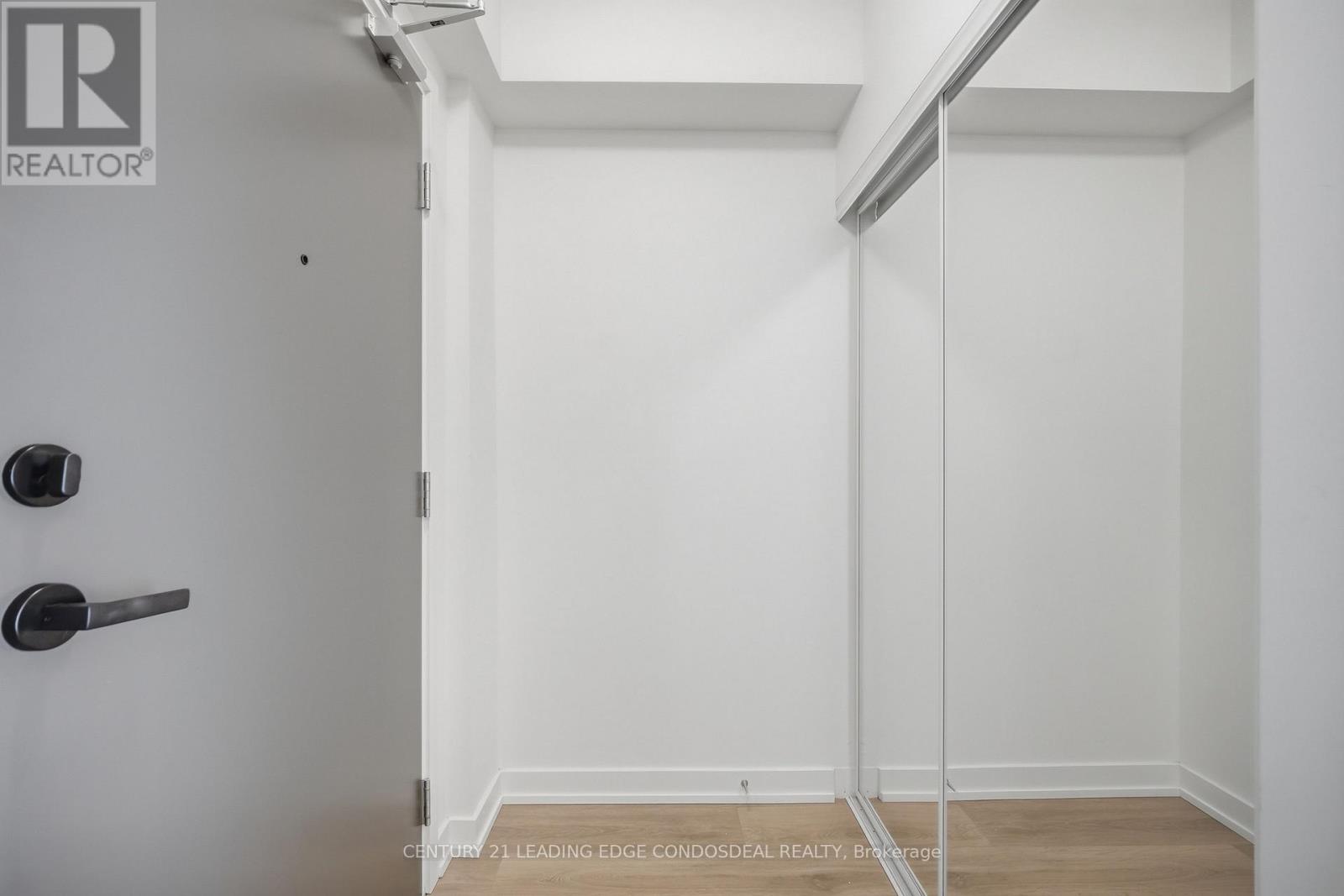 1812 - 2033 Kennedy Road, Toronto, Ontario  M1S 0L3 - Photo 6 - E13793852