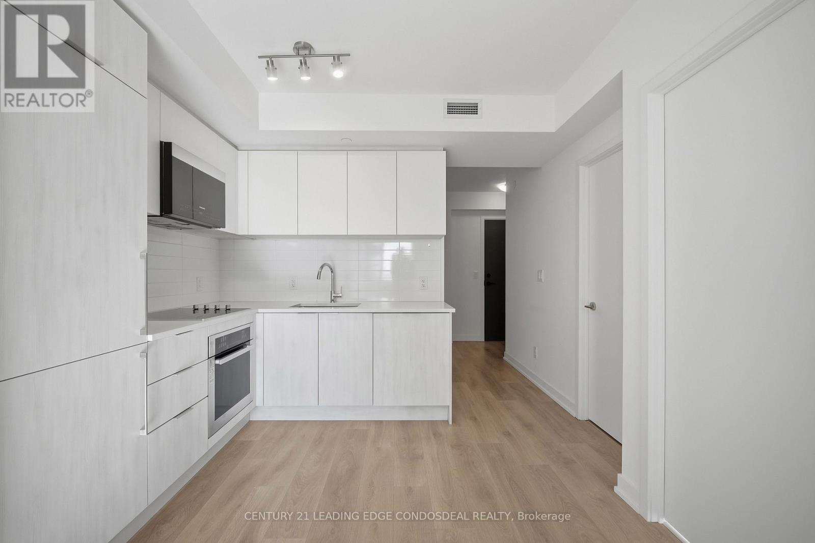 1812 - 2033 Kennedy Road, Toronto, Ontario  M1S 0L3 - Photo 9 - E13793852
