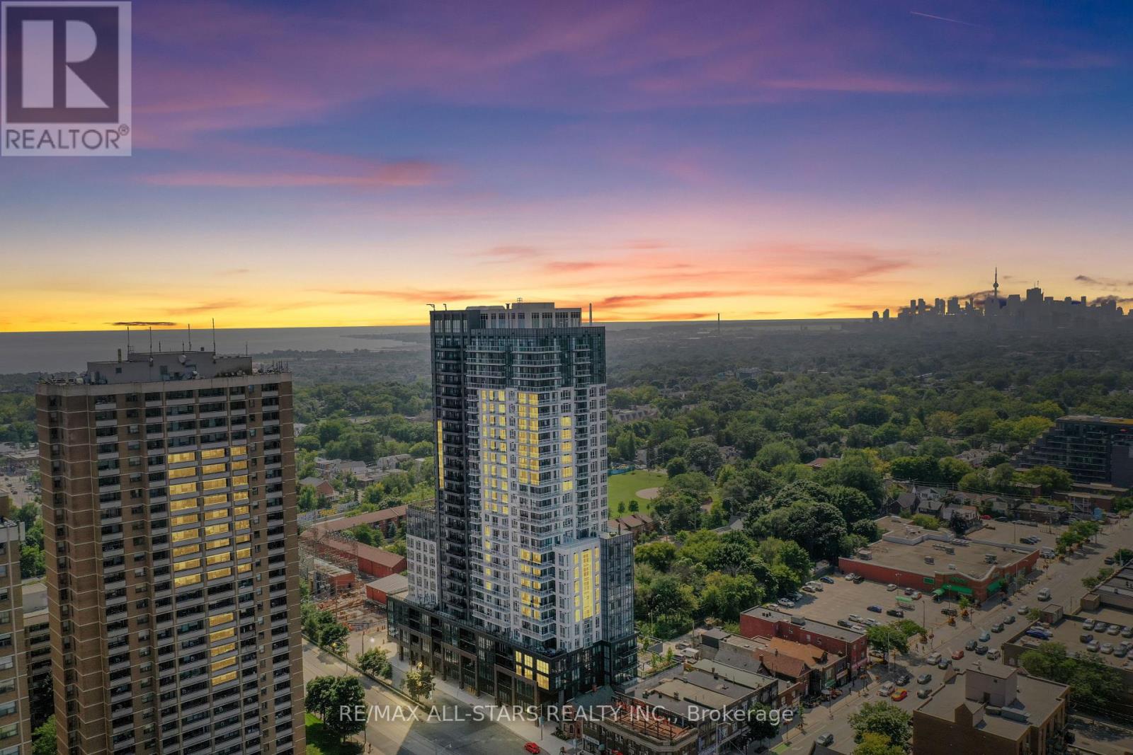 1811 - 286 MAIN STREET, Toronto, Ontario