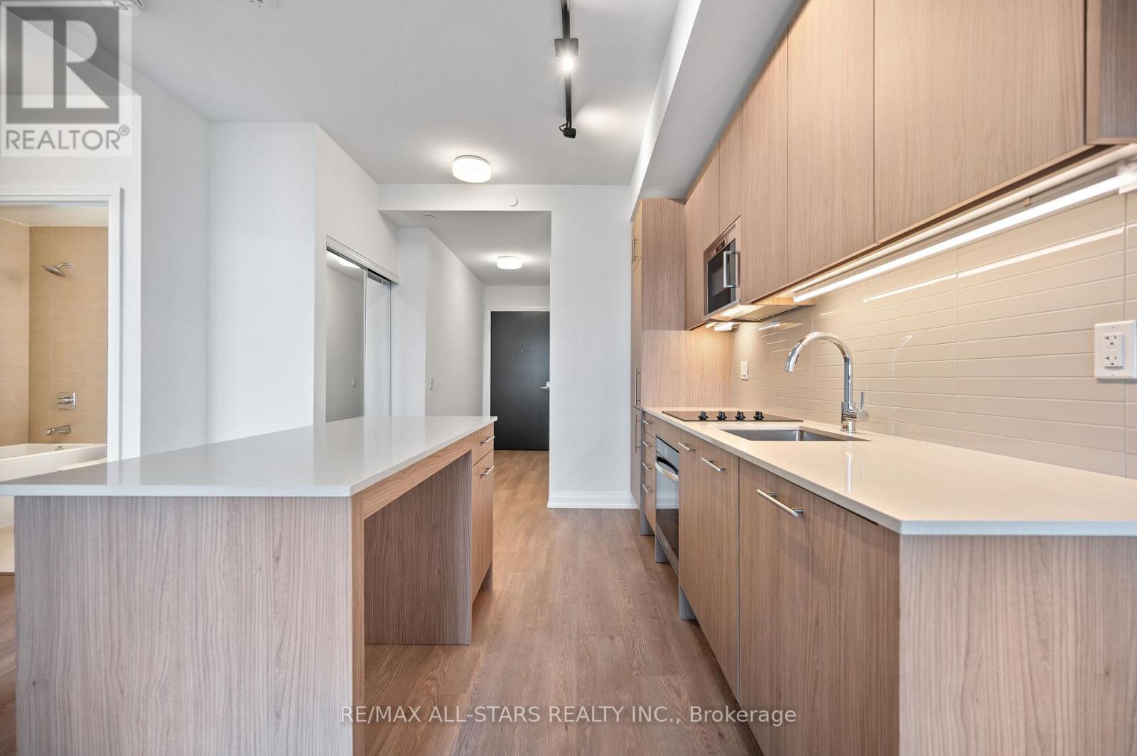 1811 - 286 Main Street, Toronto, Ontario  M4C 0B3 - Photo 16 - E13793858