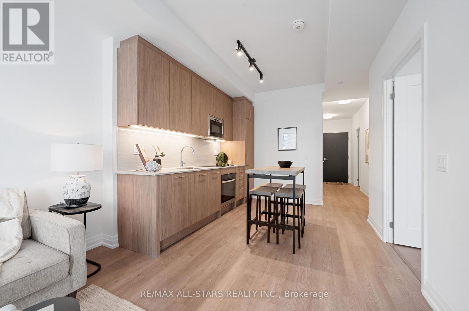 408 - 286 Main Street, Toronto, Ontario  M4C 0B3 - Photo 9 - E13793872