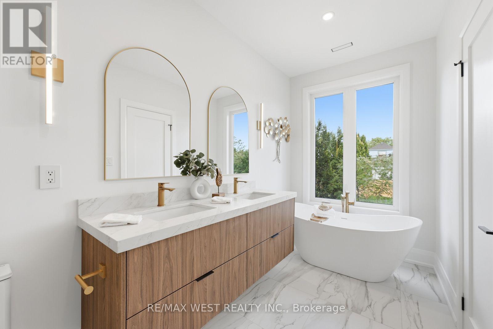 77 Alameda Avenue, Toronto, Ontario  M6C 3W4 - Photo 25 - C13793544