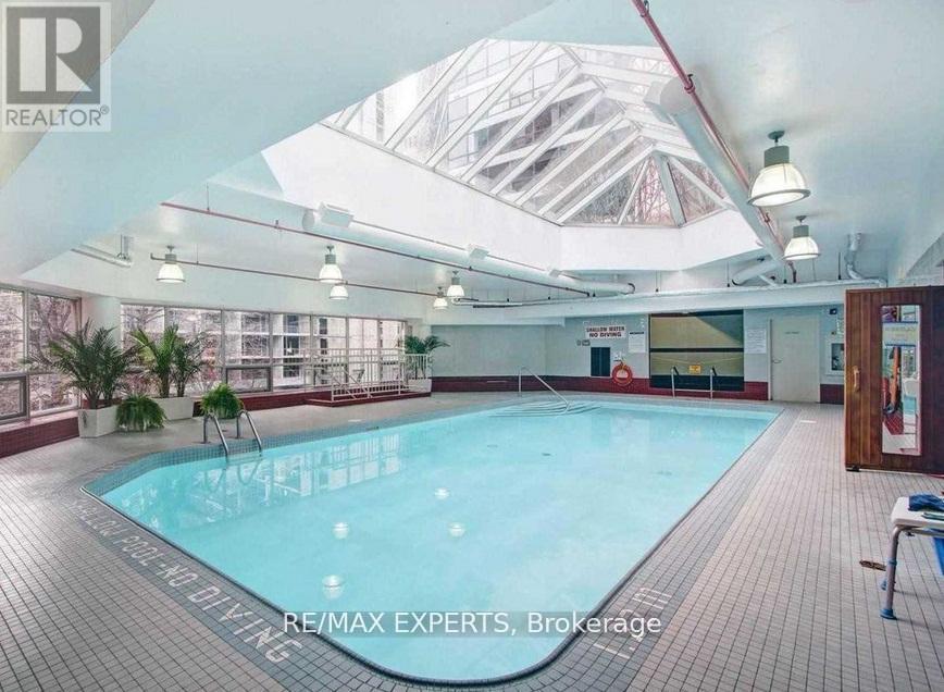 2116 - 1001 Bay Street, Toronto, Ontario  M5S 3A6 - Photo 14 - C13793782