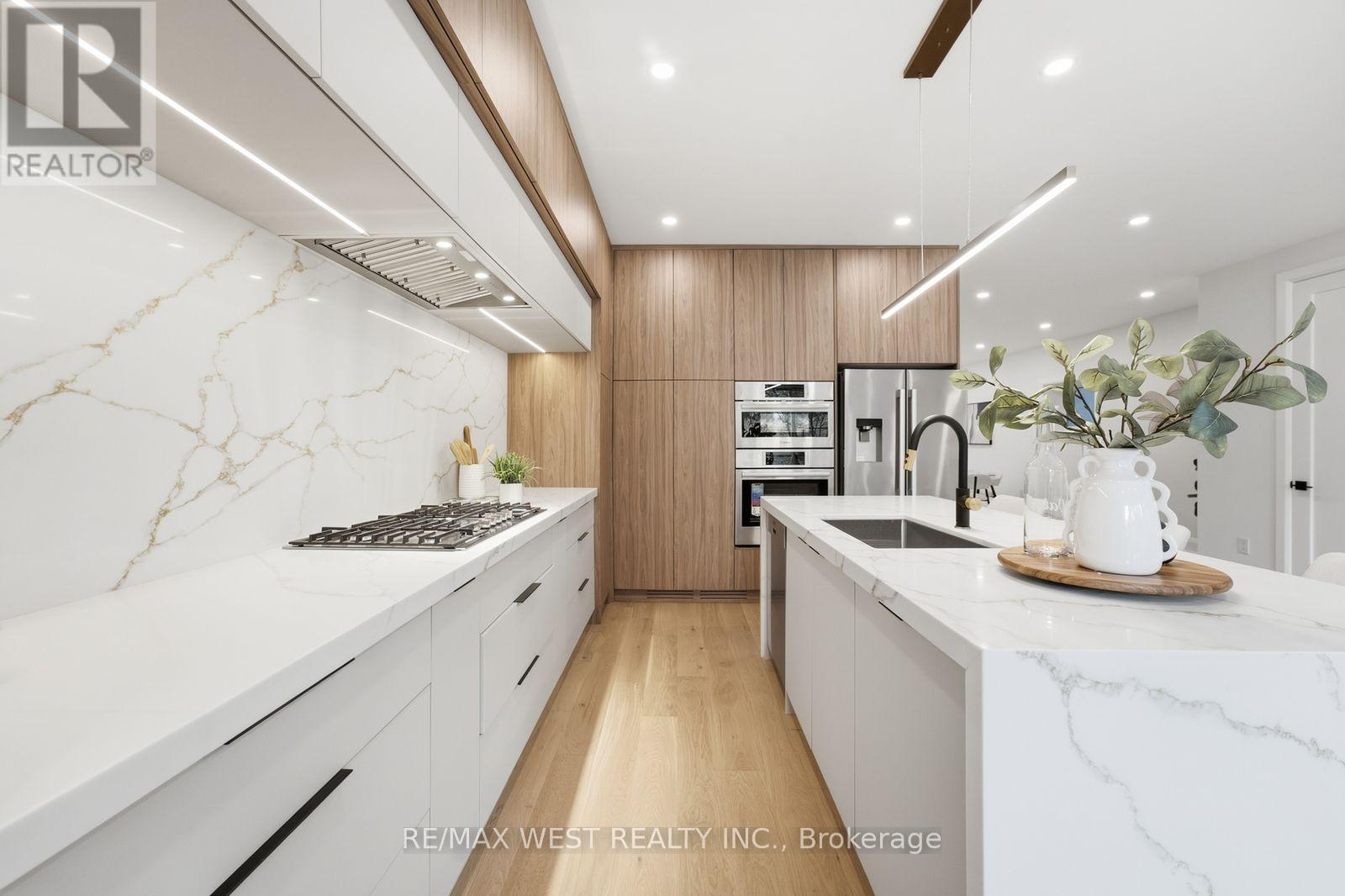 77 Alameda Avenue, Toronto, Ontario  M6C 3W4 - Photo 9 - C13793544