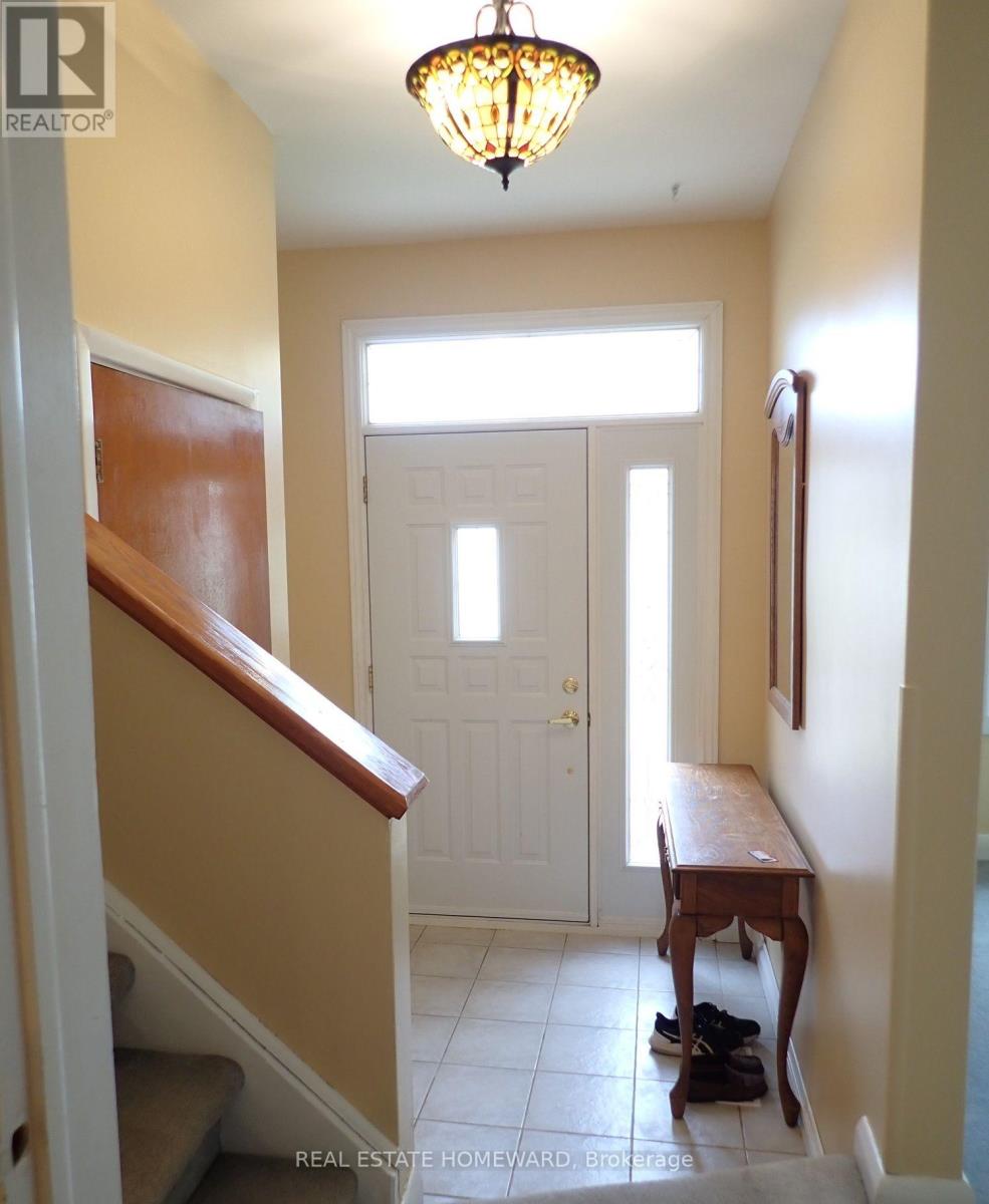 Front - 56 Perivale Crescent, Toronto, Ontario  M1J 2C3 - Photo 4 - E13622004