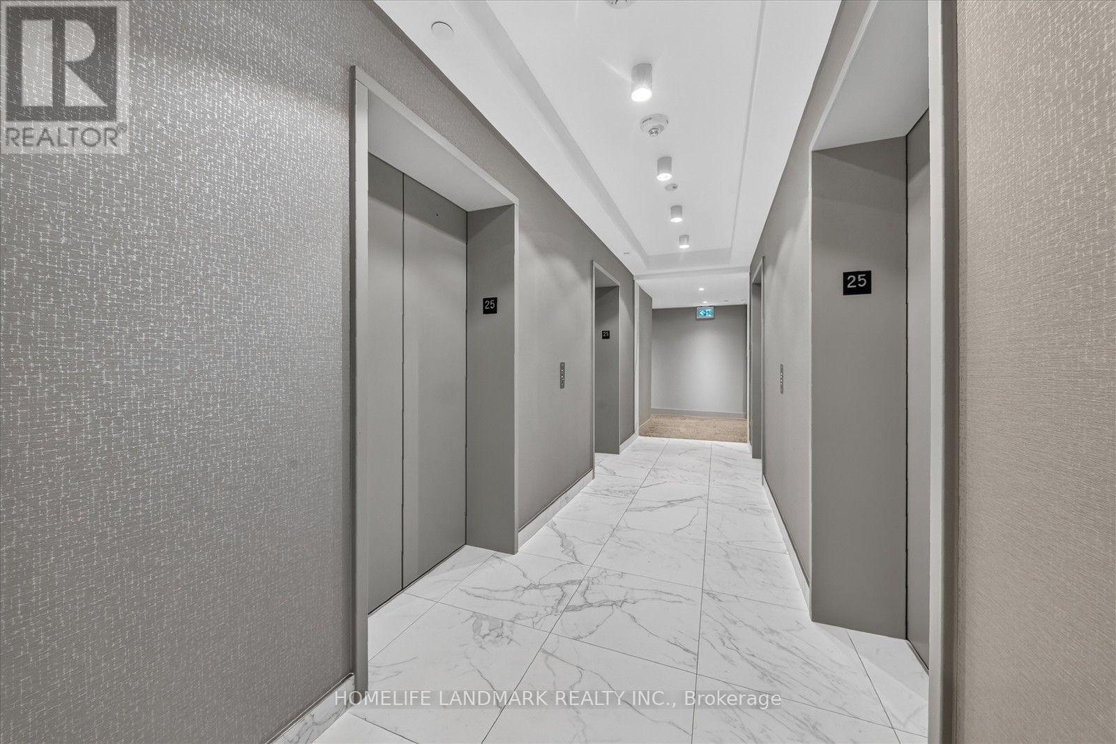 2505 - 1926 Lakeshore Boulevard W, Toronto, Ontario  M6S 1A1 - Photo 4 - W13793754