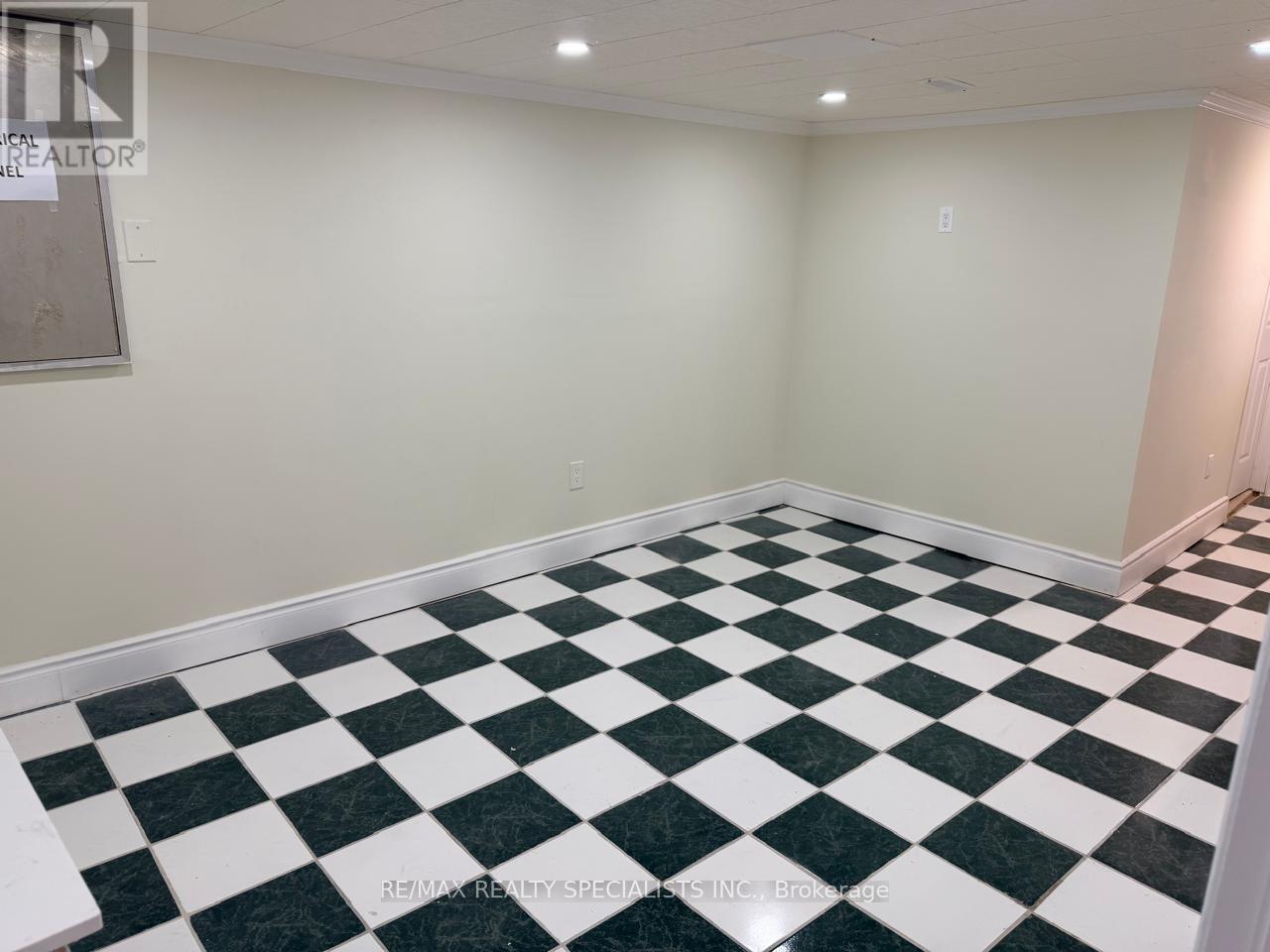 828 Cardington Street, Mississauga (East Credit), Ontario  L5V 1Z6 - Photo 14 - W13793792