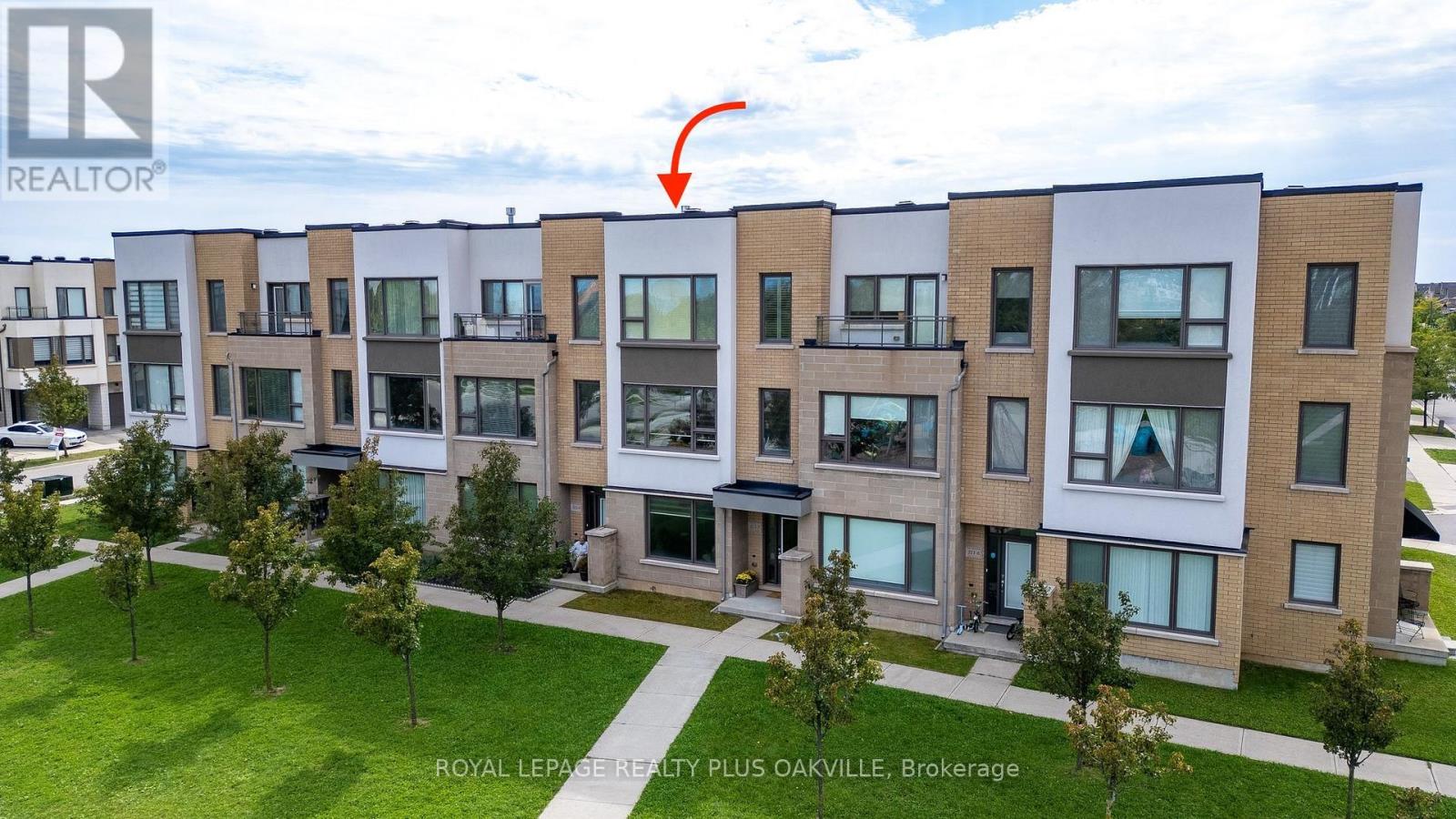 5 - 211 Squire Crescent, Oakville, Ontario L6H 0L8 - Photo 2 - W13793814
