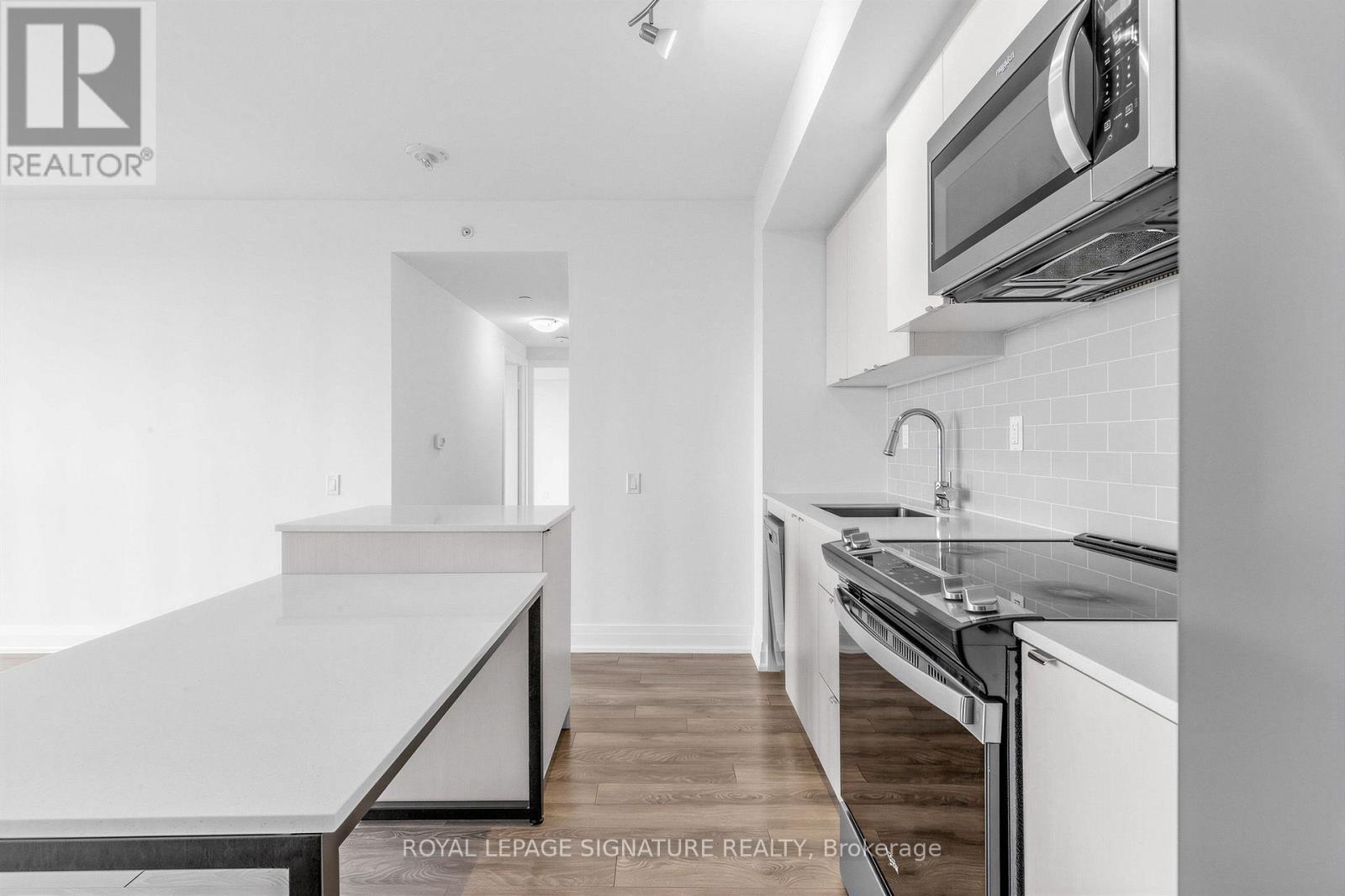 504 - 1461 Lawrence Avenue W, Toronto, Ontario  M6L 0A6 - Photo 11 - W13793816