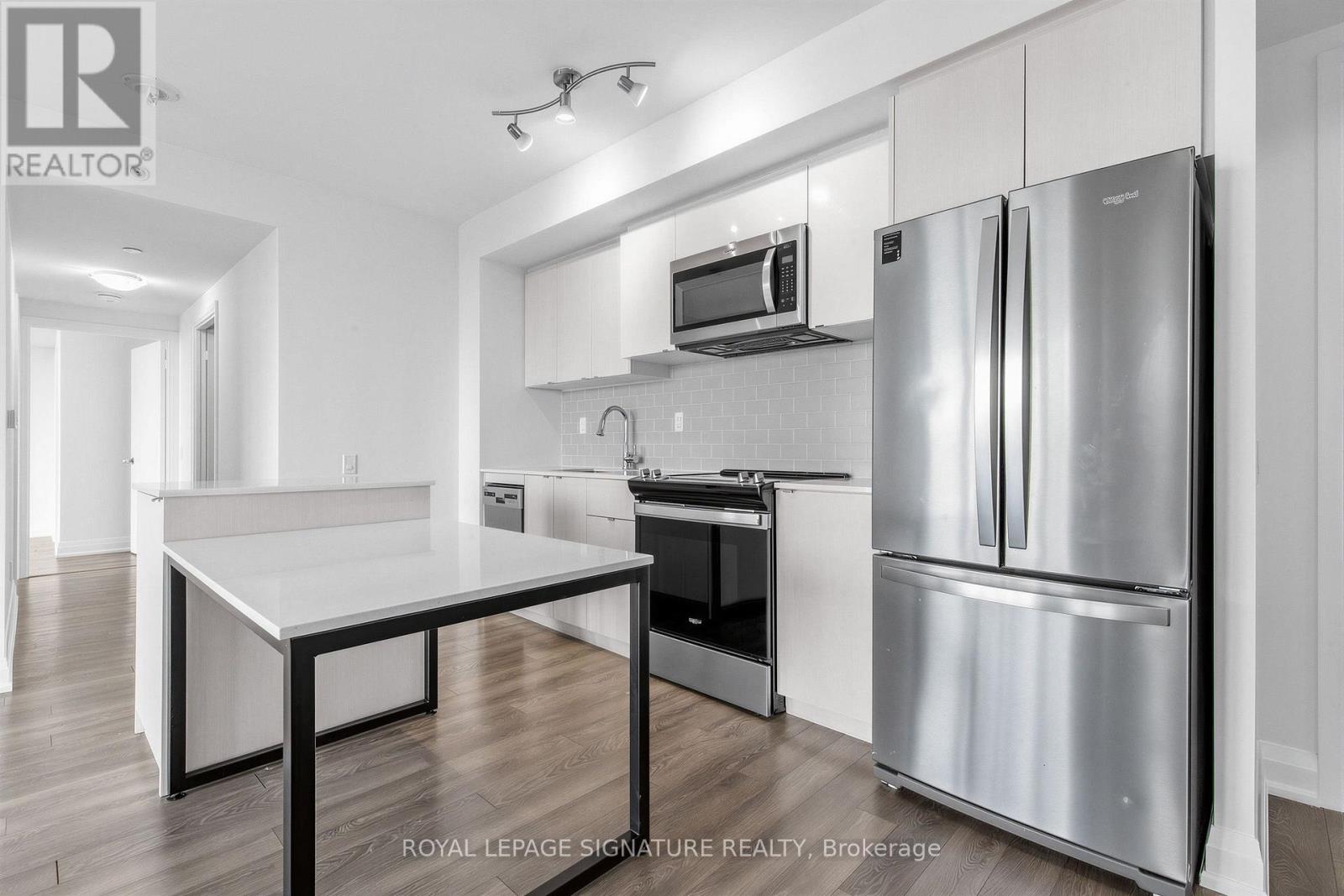 504 - 1461 Lawrence Avenue W, Toronto, Ontario  M6L 0A6 - Photo 12 - W13793816