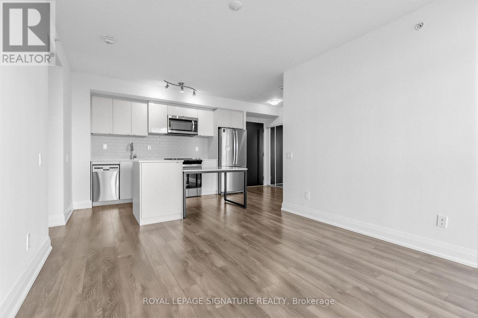 504 - 1461 Lawrence Avenue W, Toronto, Ontario  M6L 0A6 - Photo 9 - W13793816