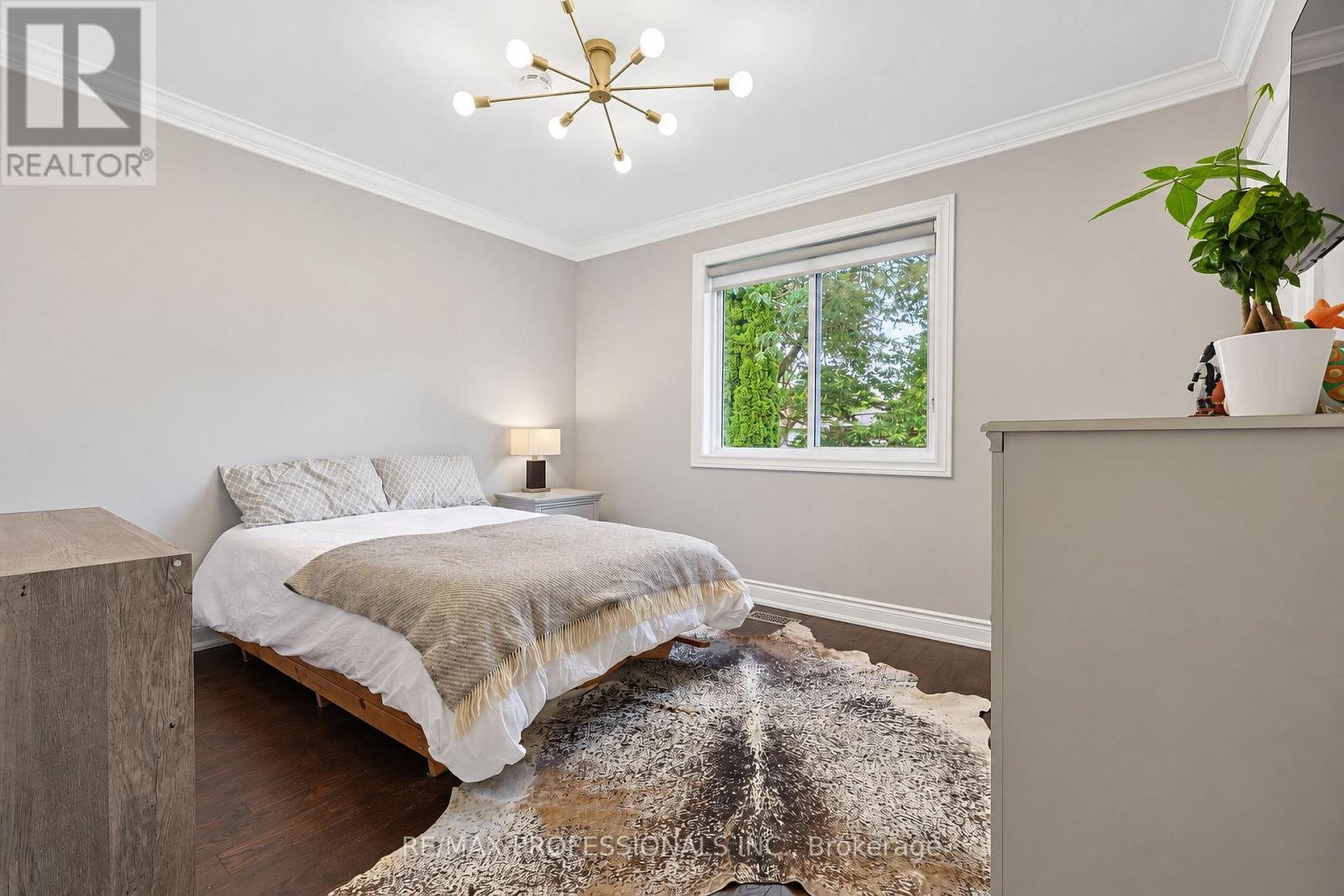 55 Rayside Drive, Toronto, Ontario  M9C 1S9 - Photo 24 - W13793908