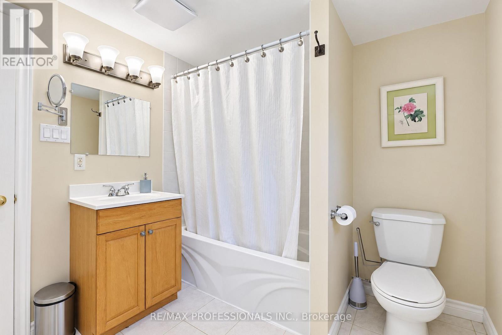 55 Rayside Drive, Toronto, Ontario  M9C 1S9 - Photo 41 - W13793908