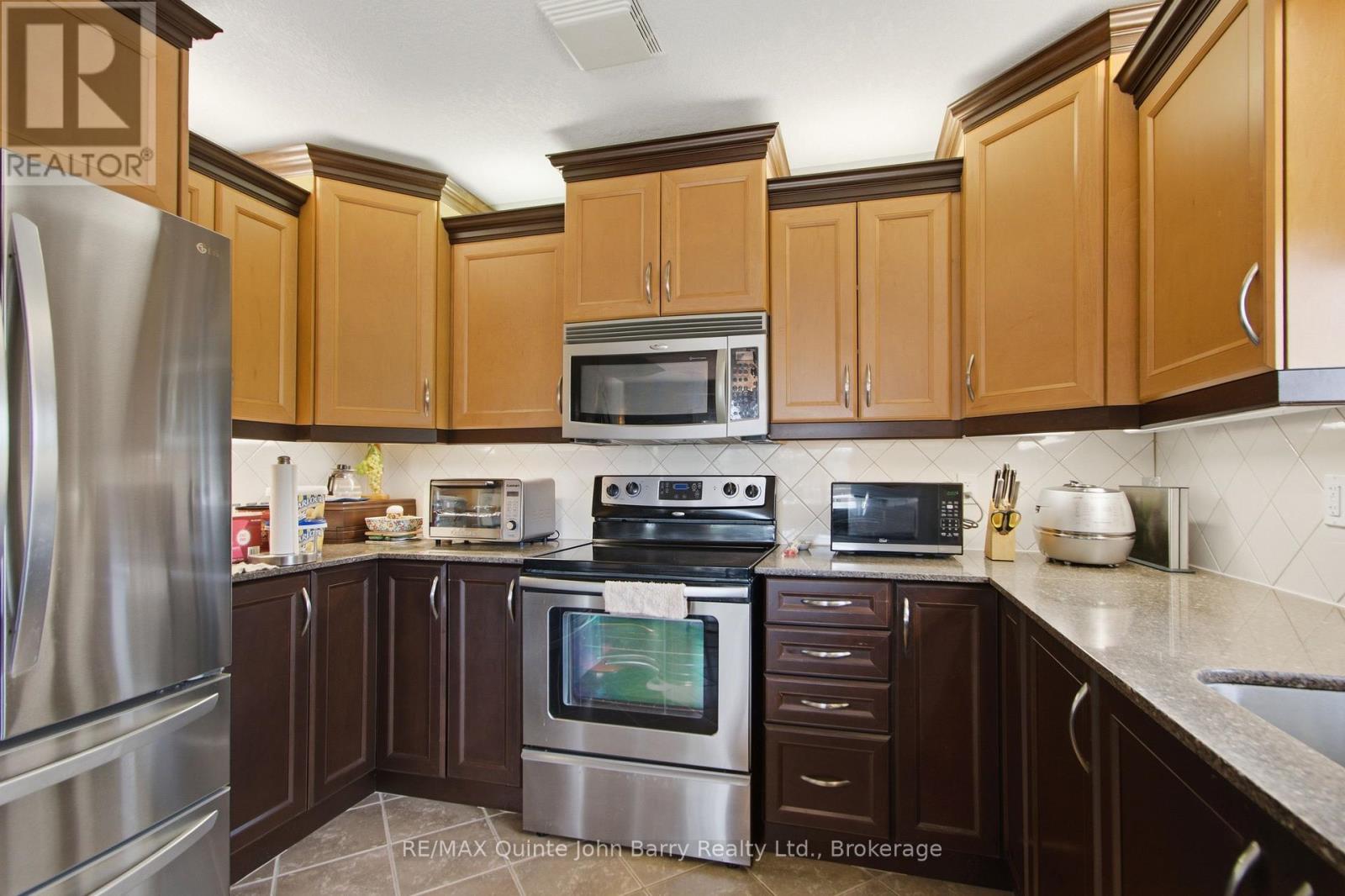 2 Pine Marsh Lane, Quinte West, Ontario  K8V 0A5 - Photo 14 - X13446390
